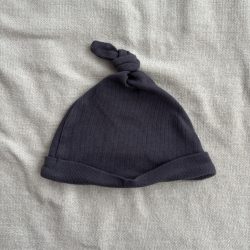 Bordázott csomós sapi (68)