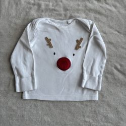 Rénszarvasos felső (74)