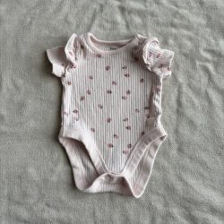 Eperkés bordázott body (50/56)