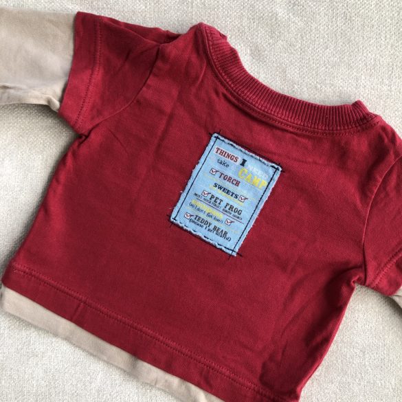 Mintás piros felső (62)